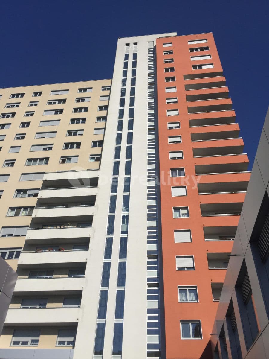 Pronájem bytu 1+kk 34 m², Sluneční náměstí, Praha, Praha Pronájem bytu 1+kk 34 m², Sluneční náměstí, Praha, Praha