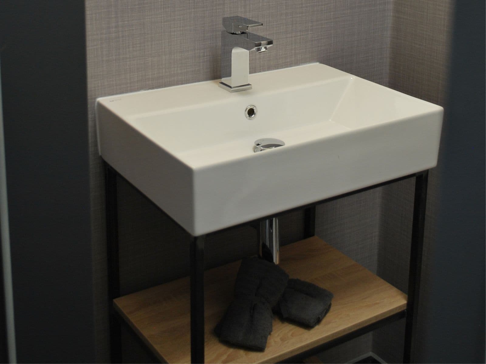 Pronájem bytu 1+kk 25 m², Nárožní, Praha, Praha Pronájem bytu 1+kk 25 m², Nárožní, Praha, Praha