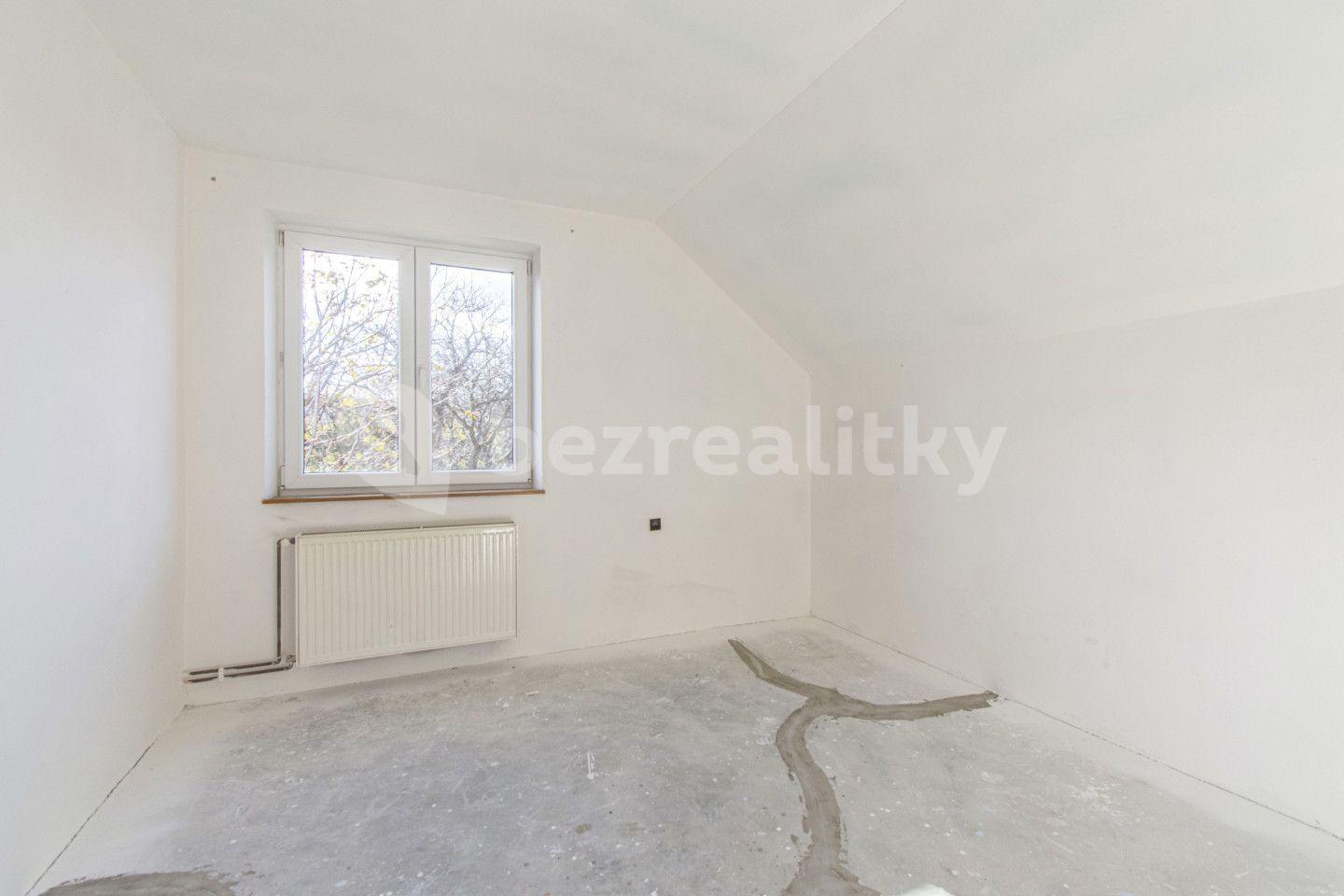 Prodej domu 200 m², pozemek 800 m², Jindřichov, Moravskoslezský kraj