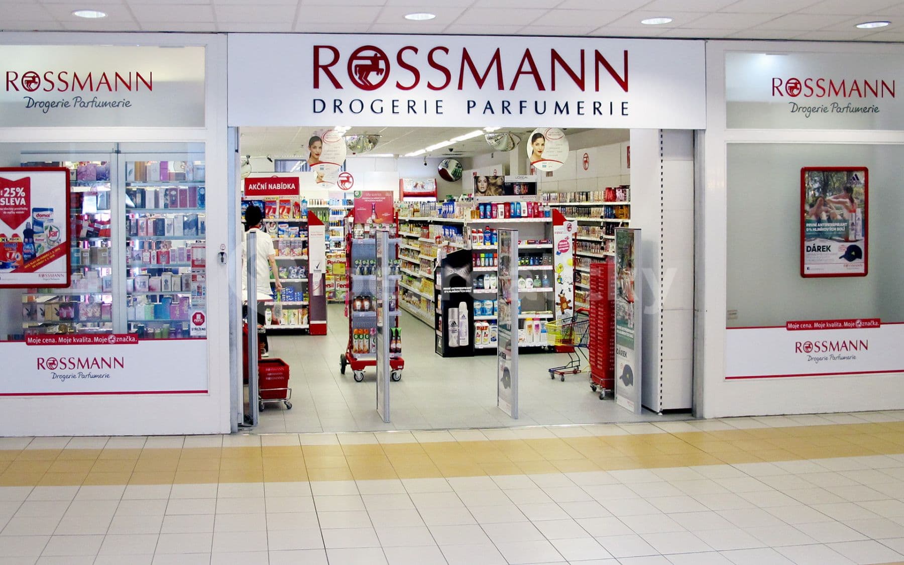 Pronájem bytu 1+kk 42 m², Mukařovského, Praha, Praha Pronájem bytu 1+kk 42 m², Mukařovského, Praha, Praha