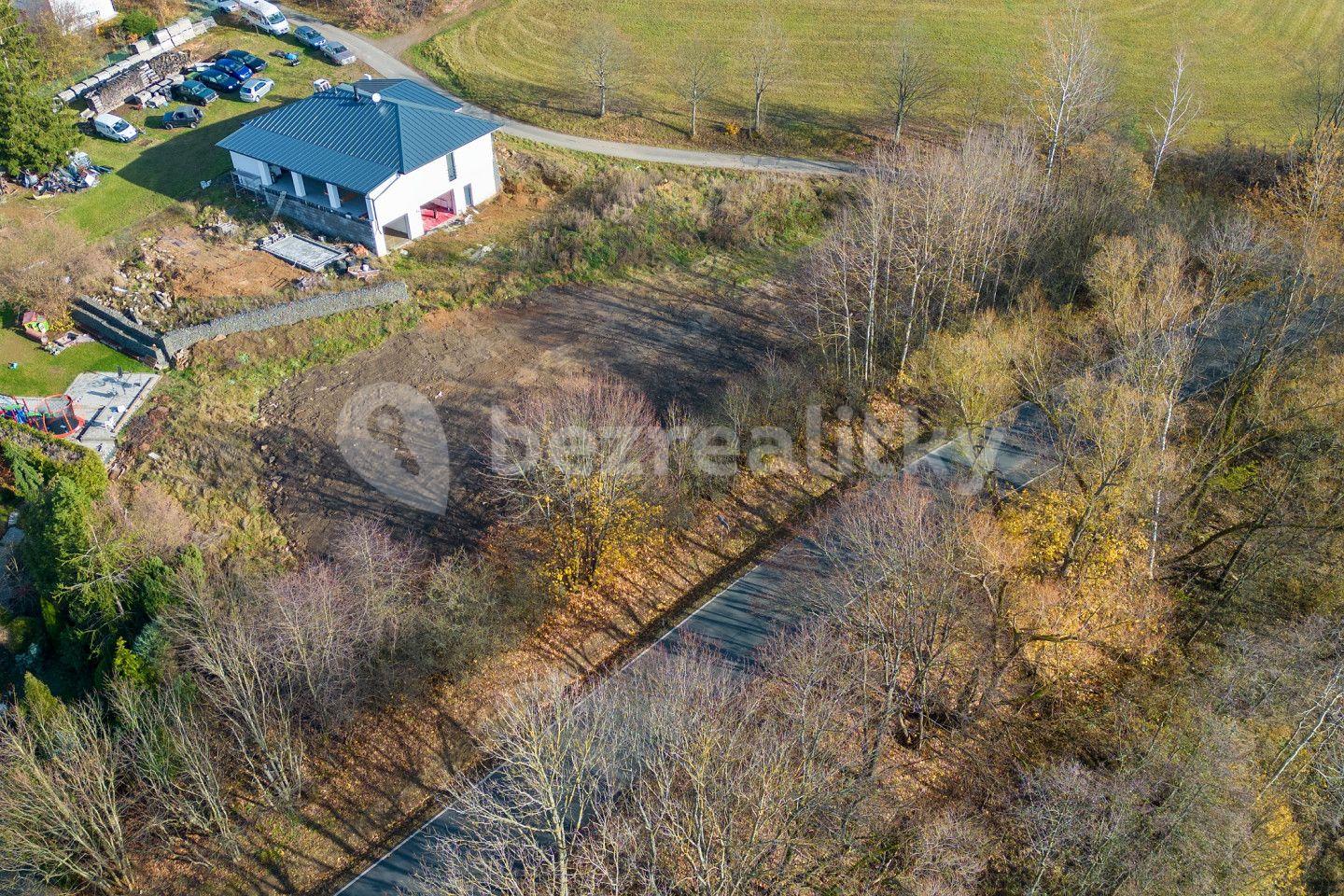 Prodej pozemku 2.050 m², Pařezov, Plzeňský kraj