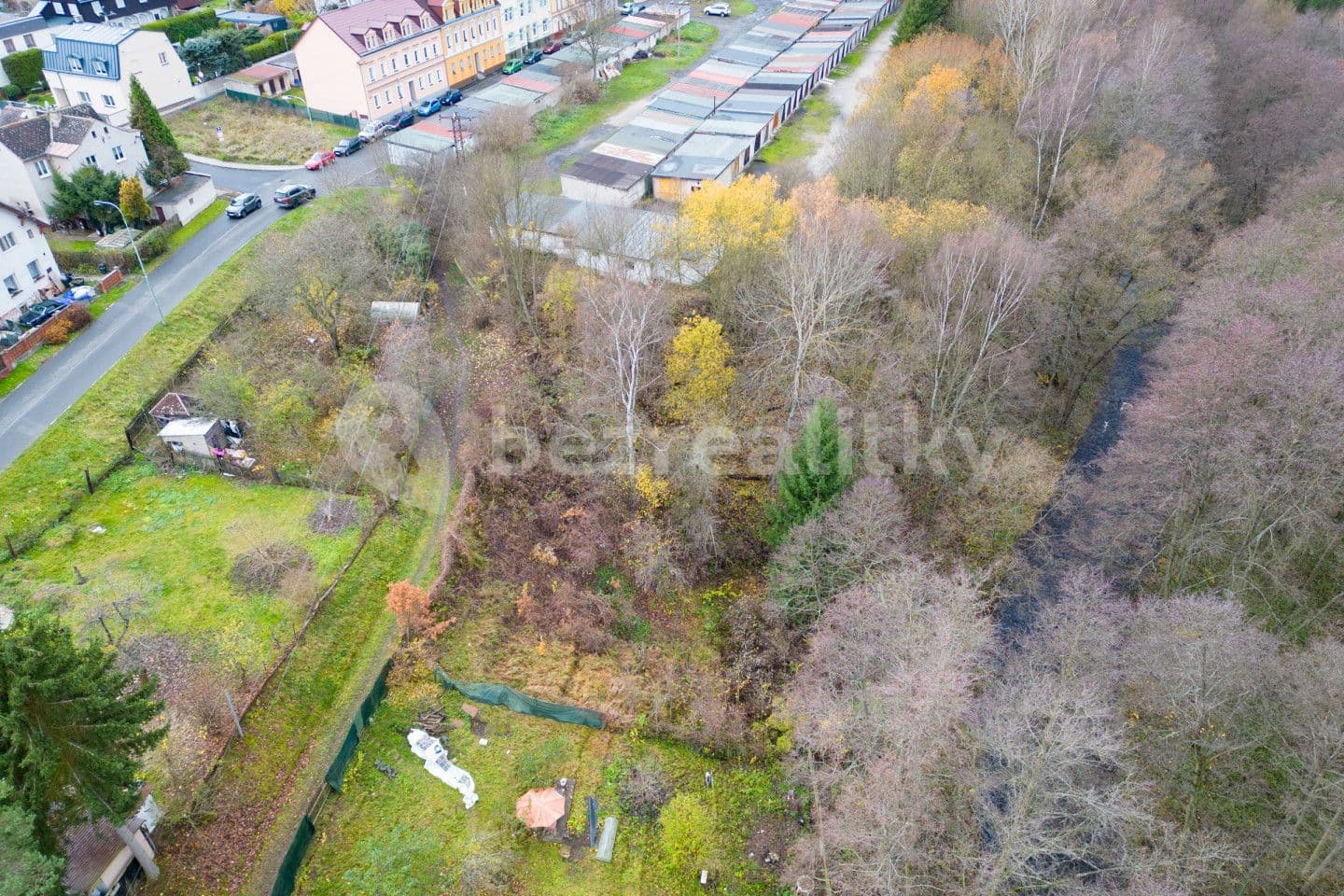 Prodej pozemku 494 m², Karlovy Vary, Karlovarský kraj