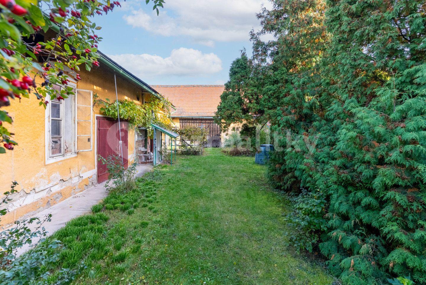 Prodej domu 180 m², pozemek 1.434 m², Náměstí, Křinec, Středočeský kraj