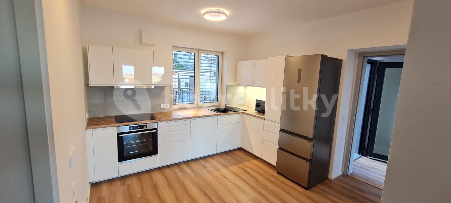 Pronájem bytu 3+kk 73 m², Pod Kesnerkou, Praha, Praha Pronájem bytu 3+kk 73 m², Pod Kesnerkou, Praha, Praha