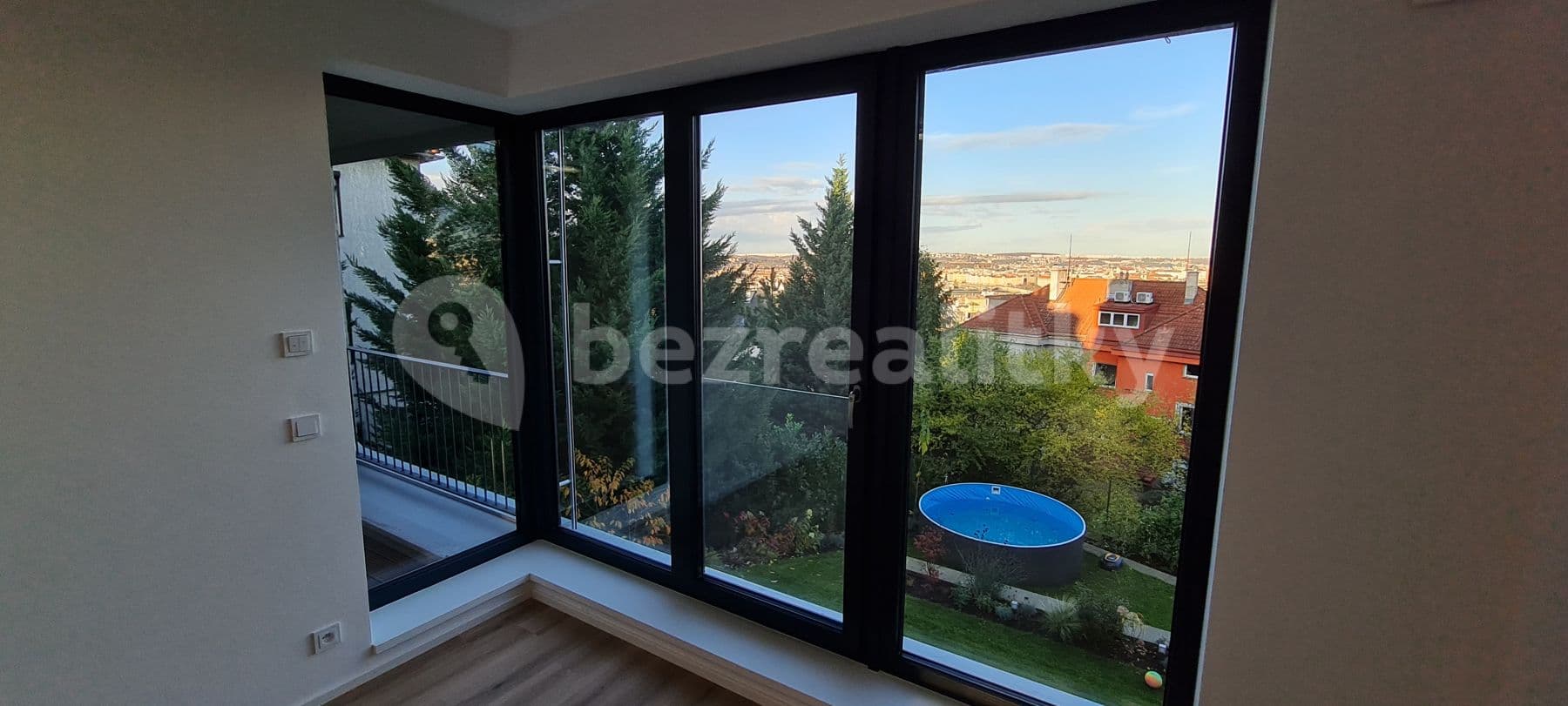 Pronájem bytu 3+kk 73 m², Pod Kesnerkou, Praha, Praha Pronájem bytu 3+kk 73 m², Pod Kesnerkou, Praha, Praha