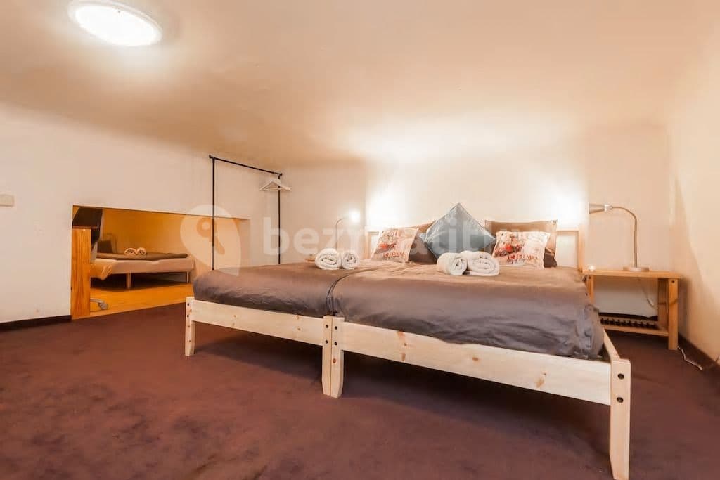 Pronájem bytu 2+kk 40 m², Růžová, Praha, Praha Pronájem bytu 2+kk 40 m², Růžová, Praha, Praha