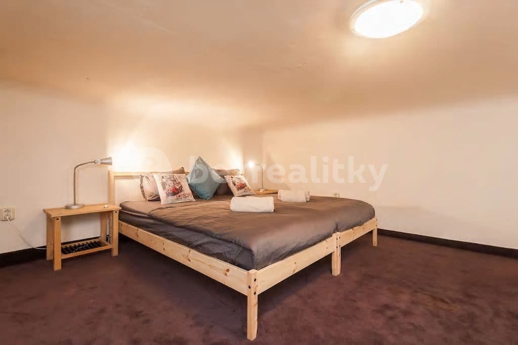 Pronájem bytu 2+kk 40 m², Růžová, Praha, Praha Pronájem bytu 2+kk 40 m², Růžová, Praha, Praha