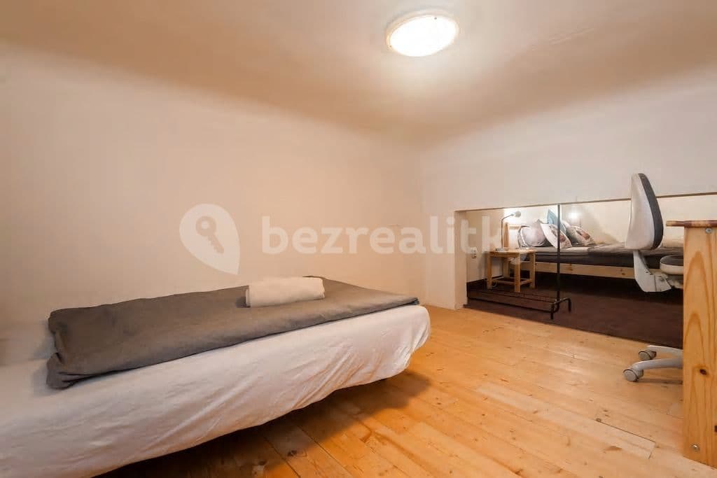 Pronájem bytu 2+kk 40 m², Růžová, Praha, Praha Pronájem bytu 2+kk 40 m², Růžová, Praha, Praha
