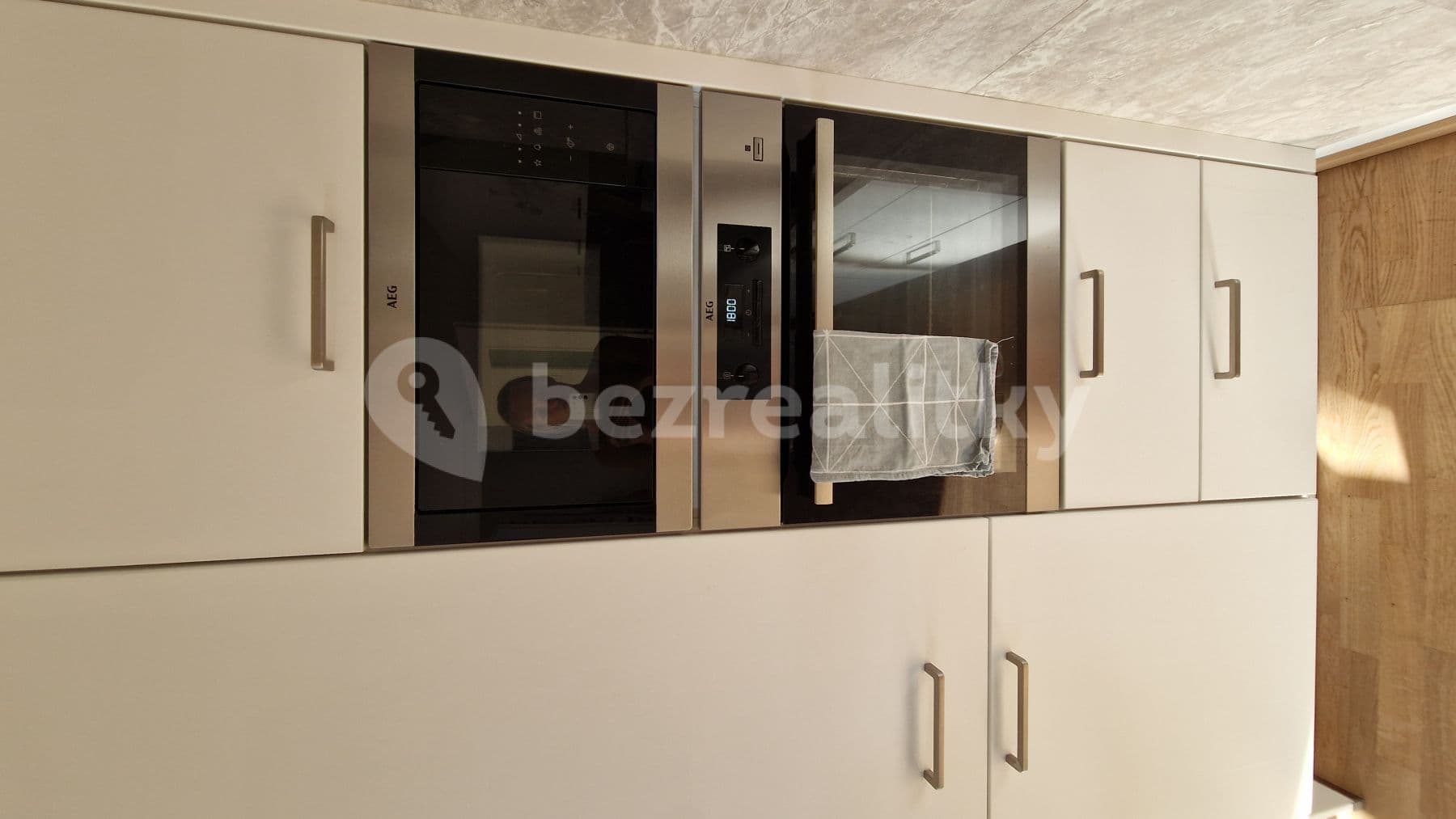 Pronájem bytu 2+kk 56 m², Waltariho, Praha, Praha Pronájem bytu 2+kk 56 m², Waltariho, Praha, Praha