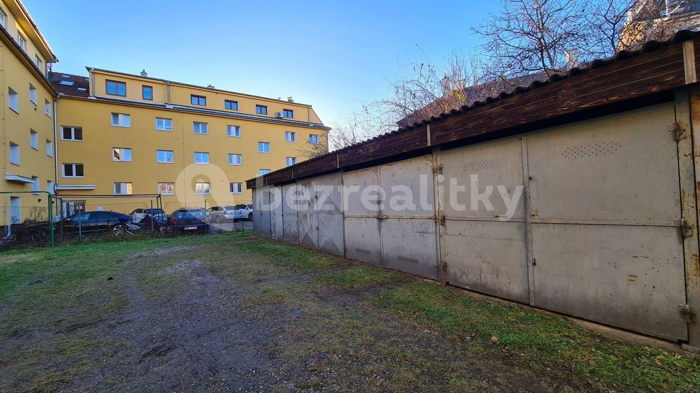 Prodej garáže 14 m², Strakatého, Brno, Jihomoravský kraj