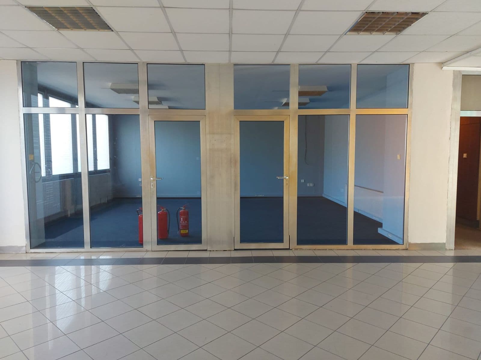 Pronájem nebytového prostoru 173 m², Za Mototechnou, Praha, Praha Pronájem nebytového prostoru 173 m², Za Mototechnou, Praha, Praha