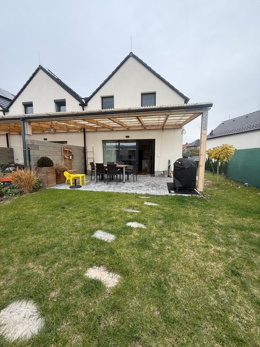 Pronájem domu 101 m², pozemek 254 m², 10138, Dolany, Středočeský kraj Pronájem domu 101 m², pozemek 254 m², 10138, Dolany, Středočeský kraj