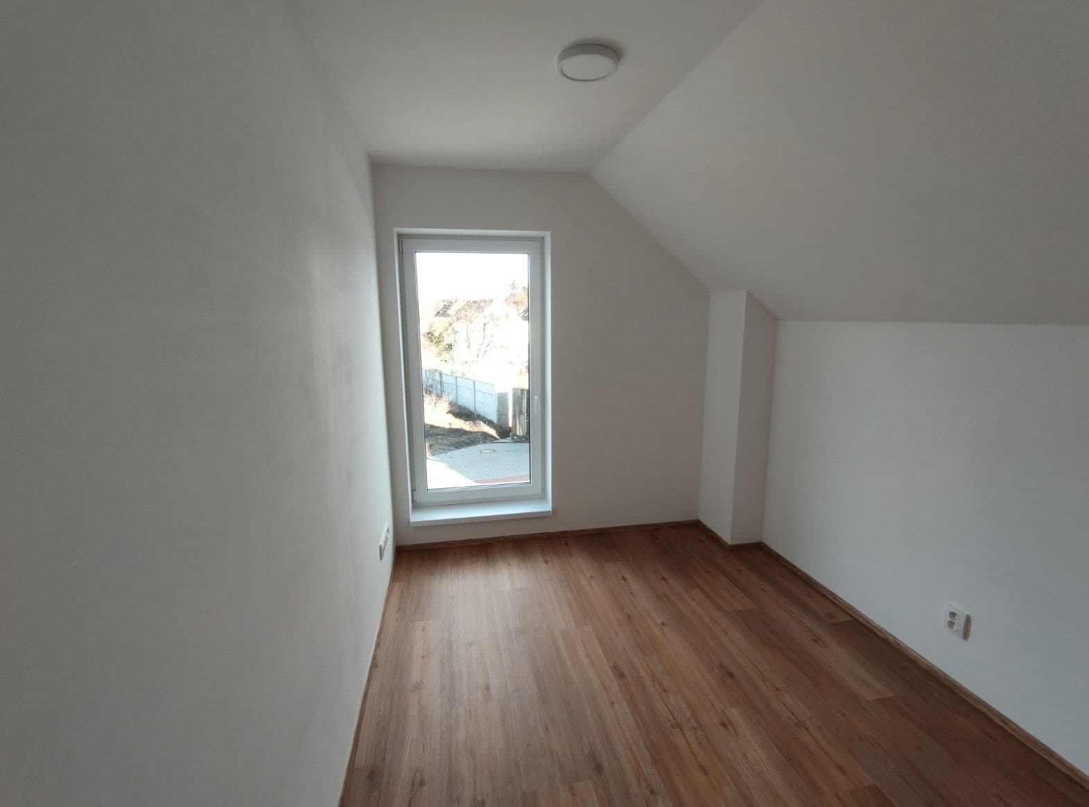 Pronájem domu 101 m², pozemek 254 m², 10138, Dolany, Středočeský kraj Pronájem domu 101 m², pozemek 254 m², 10138, Dolany, Středočeský kraj