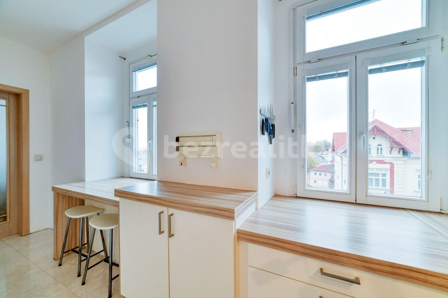Prodej bytu 3+1 92 m², Hlavní třída, Mariánské Lázně, Karlovarský kraj