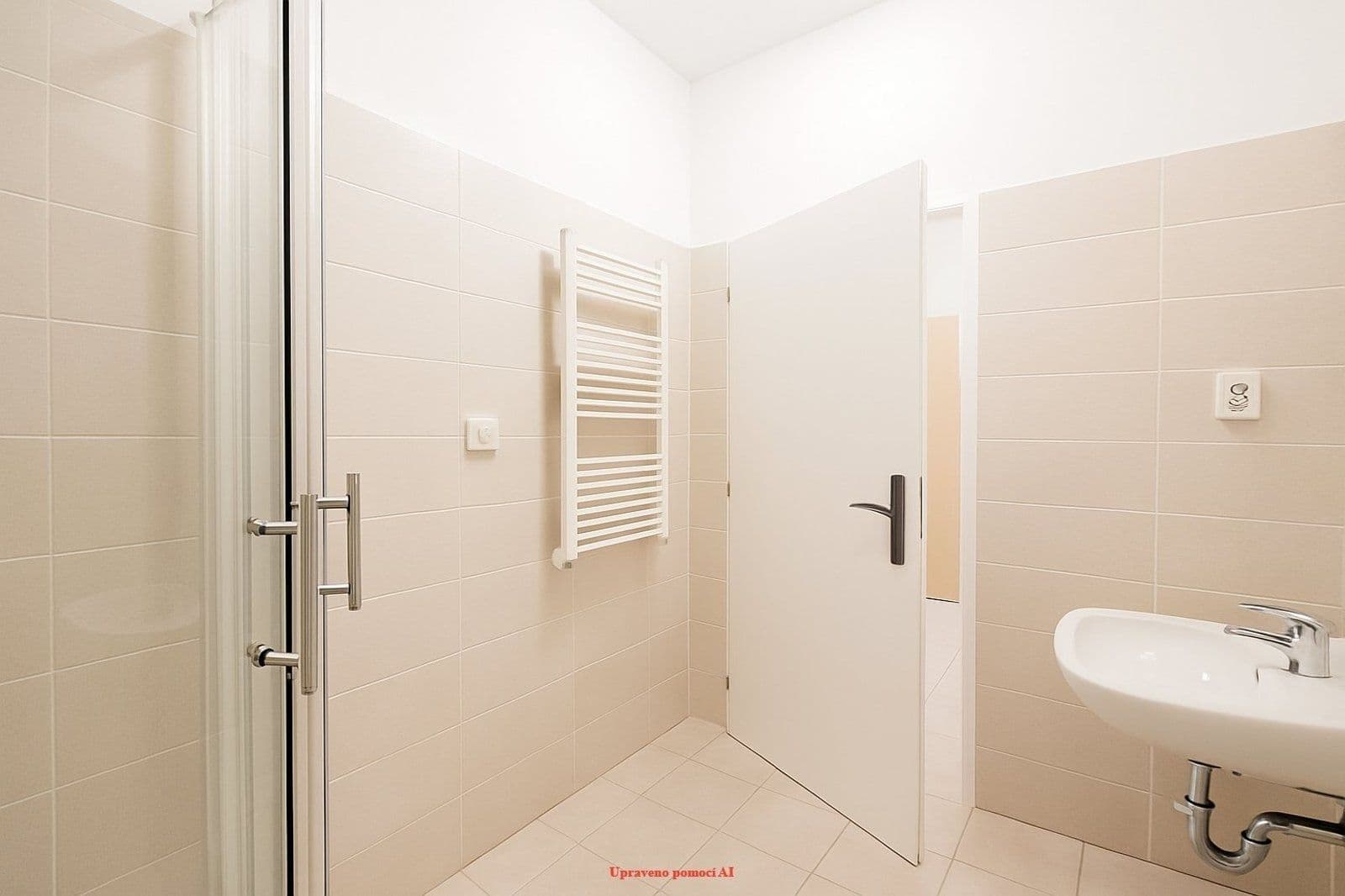 Pronájem bytu 1+kk 35 m², Hlavní třída, Havířov, Moravskoslezský kraj Pronájem bytu 1+kk 35 m², Hlavní třída, Havířov, Moravskoslezský kraj