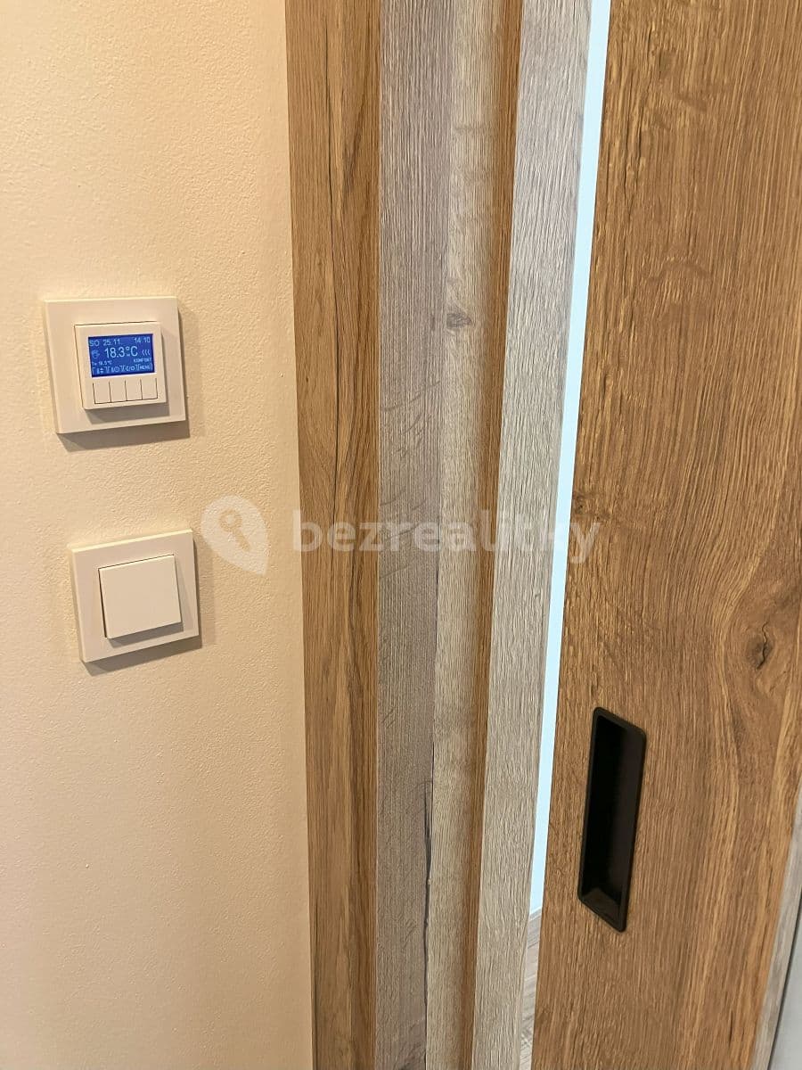 Pronájem bytu 2+kk 40 m², Nad Ondřejovem, Praha, Praha Pronájem bytu 2+kk 40 m², Nad Ondřejovem, Praha, Praha