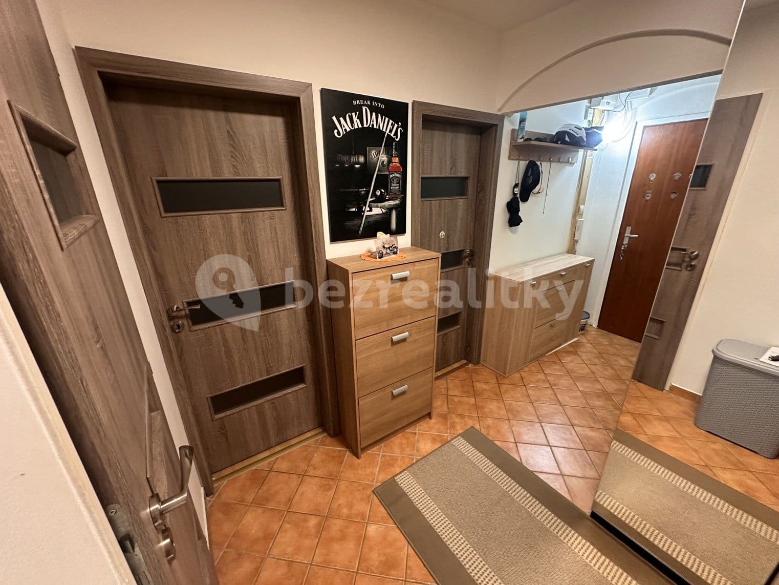 Pronájem bytu 3+1 74 m², Mádrova, Praha, Praha Pronájem bytu 3+1 74 m², Mádrova, Praha, Praha