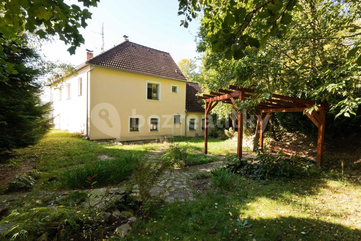 Prodej domu 250 m², pozemek 2.390 m², Lodhéřov, Jihočeský kraj