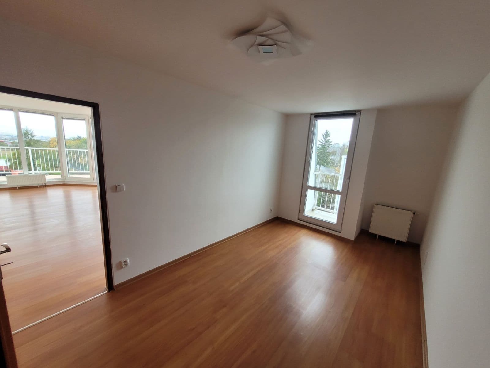 Pronájem bytu 2+kk 90 m², Za černým mostem, Praha, Praha Pronájem bytu 2+kk 90 m², Za černým mostem, Praha, Praha