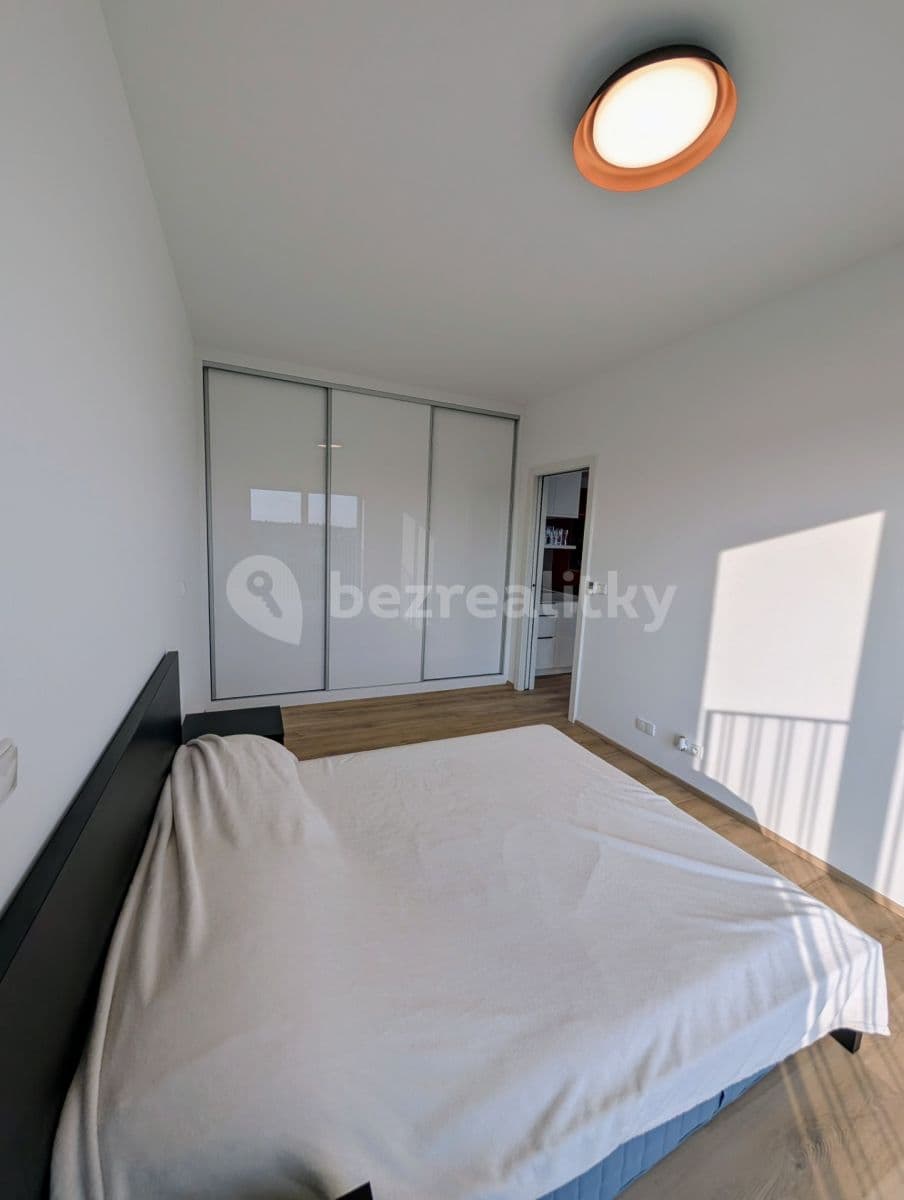 Pronájem bytu 2+kk 66 m², Nové sady, Brno, Jihomoravský kraj Pronájem bytu 2+kk 66 m², Nové sady, Brno, Jihomoravský kraj