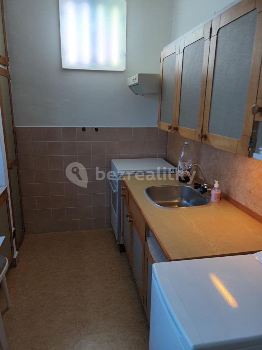 Pronájem bytu 2+1 55 m², náměstí SNP, Brno, Jihomoravský kraj Pronájem bytu 2+1 55 m², náměstí SNP, Brno, Jihomoravský kraj