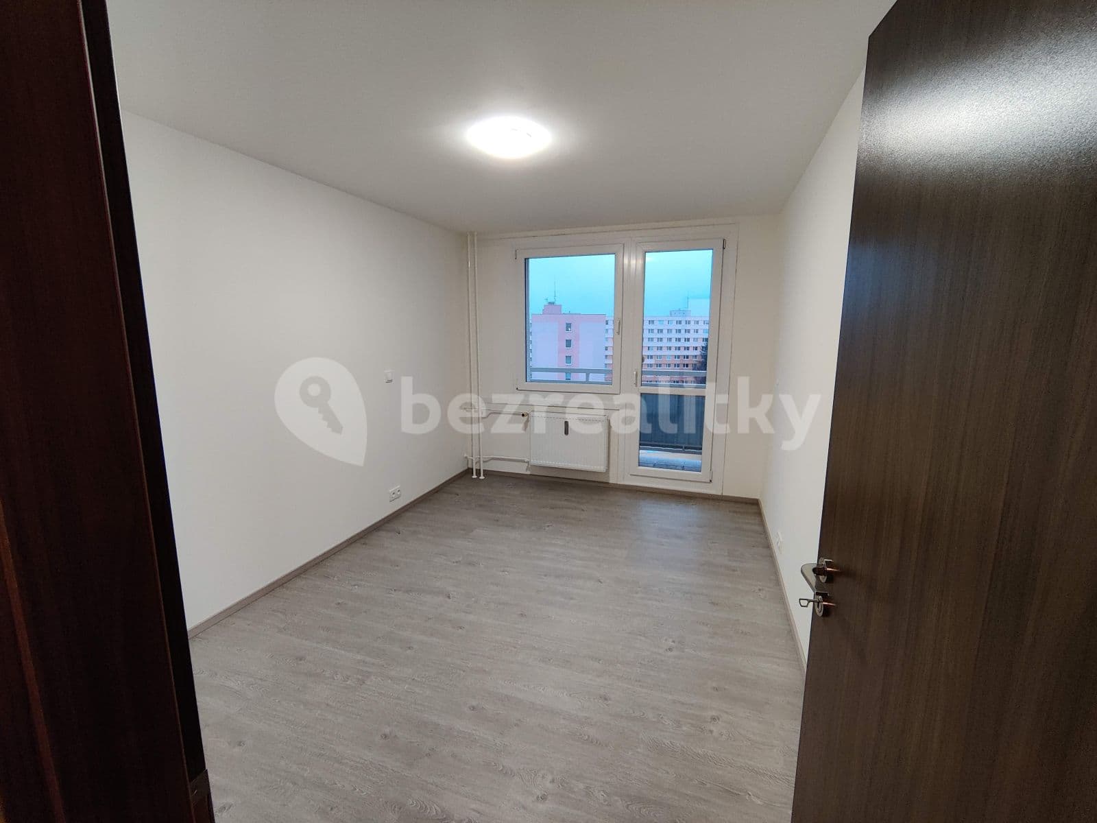 Pronájem bytu 2+1 63 m², Benešovská, Kladno, Středočeský kraj Pronájem bytu 2+1 63 m², Benešovská, Kladno, Středočeský kraj