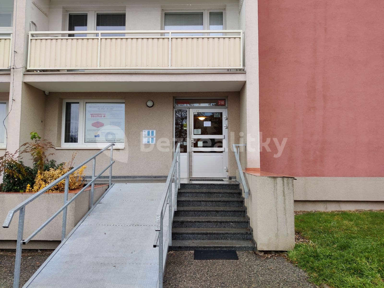 Pronájem bytu 2+1 63 m², Benešovská, Kladno, Středočeský kraj Pronájem bytu 2+1 63 m², Benešovská, Kladno, Středočeský kraj