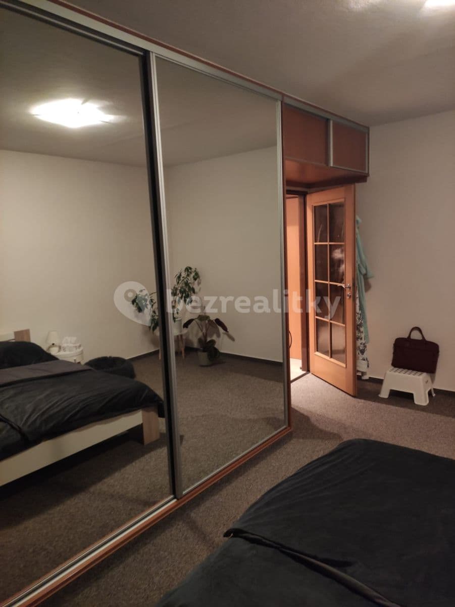 Pronájem bytu 2+1 55 m², Rumunská, Čelákovice, Středočeský kraj Pronájem bytu 2+1 55 m², Rumunská, Čelákovice, Středočeský kraj