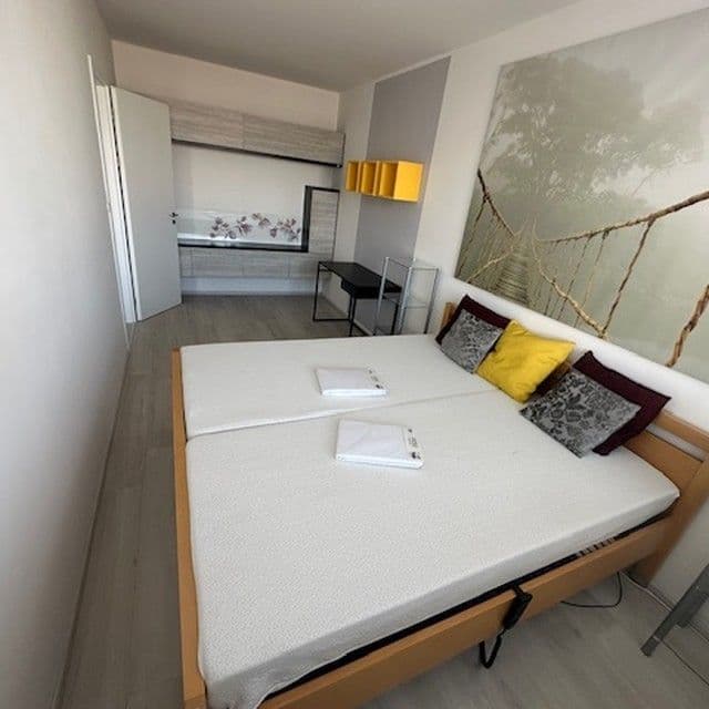 Pronájem bytu 2+kk 55 m², Ondrákové, Praha, Praha Pronájem bytu 2+kk 55 m², Ondrákové, Praha, Praha