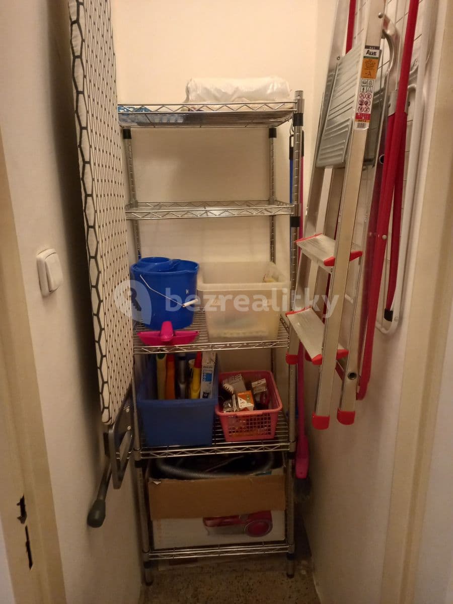 Pronájem bytu 1+1 40 m², Soudní, Praha, Praha Pronájem bytu 1+1 40 m², Soudní, Praha, Praha