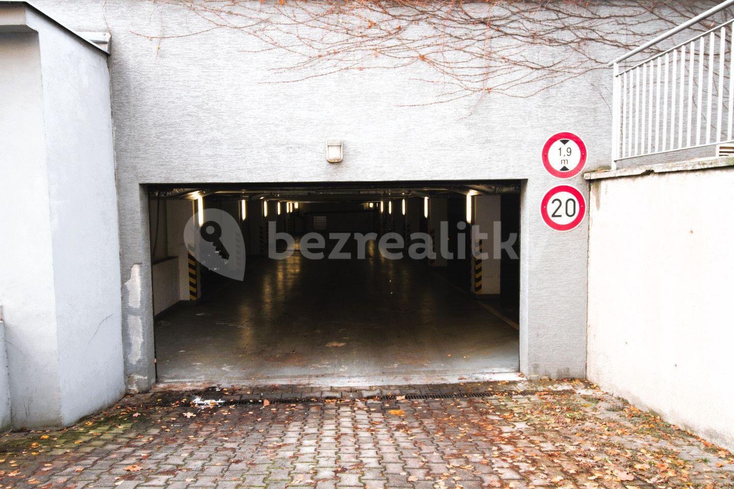 Prodej garáže 14 m², Velká skála, Praha, Praha