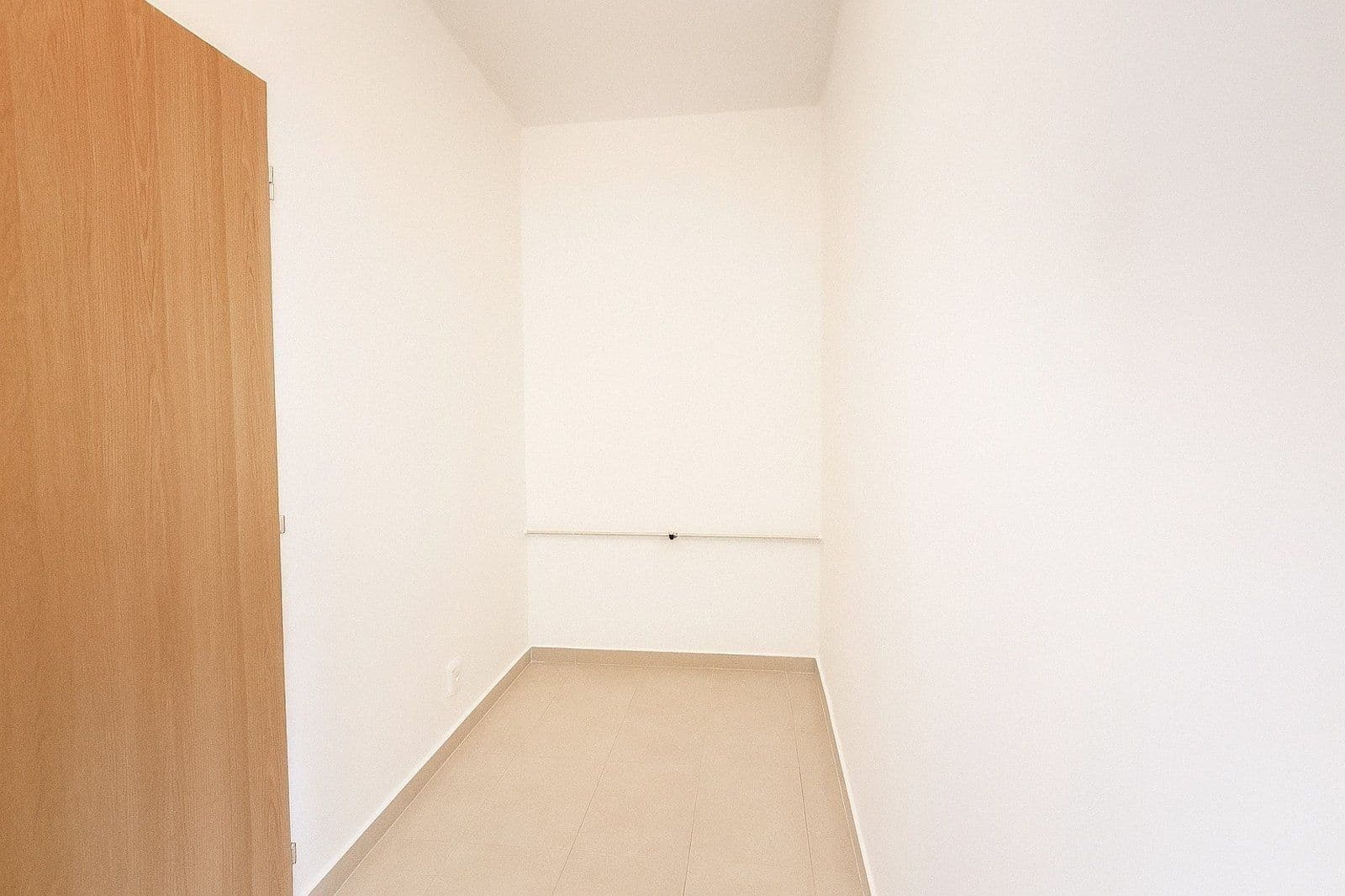 Pronájem bytu 2+kk 40 m², U Stromovky, Havířov, Moravskoslezský kraj Pronájem bytu 2+kk 40 m², U Stromovky, Havířov, Moravskoslezský kraj