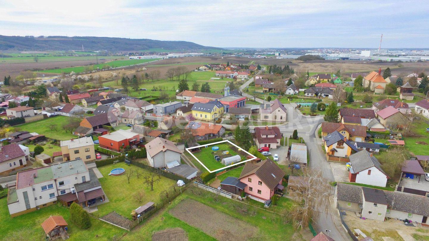 Prodej pozemku 460 m², Plazy, Středočeský kraj