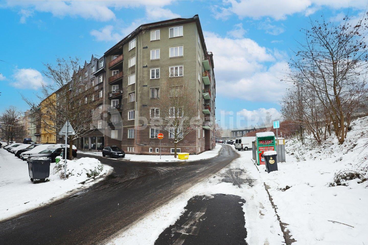 Prodej bytu 2+1 50 m², nábřeží Jana Palacha, Karlovy Vary, Karlovarský kraj