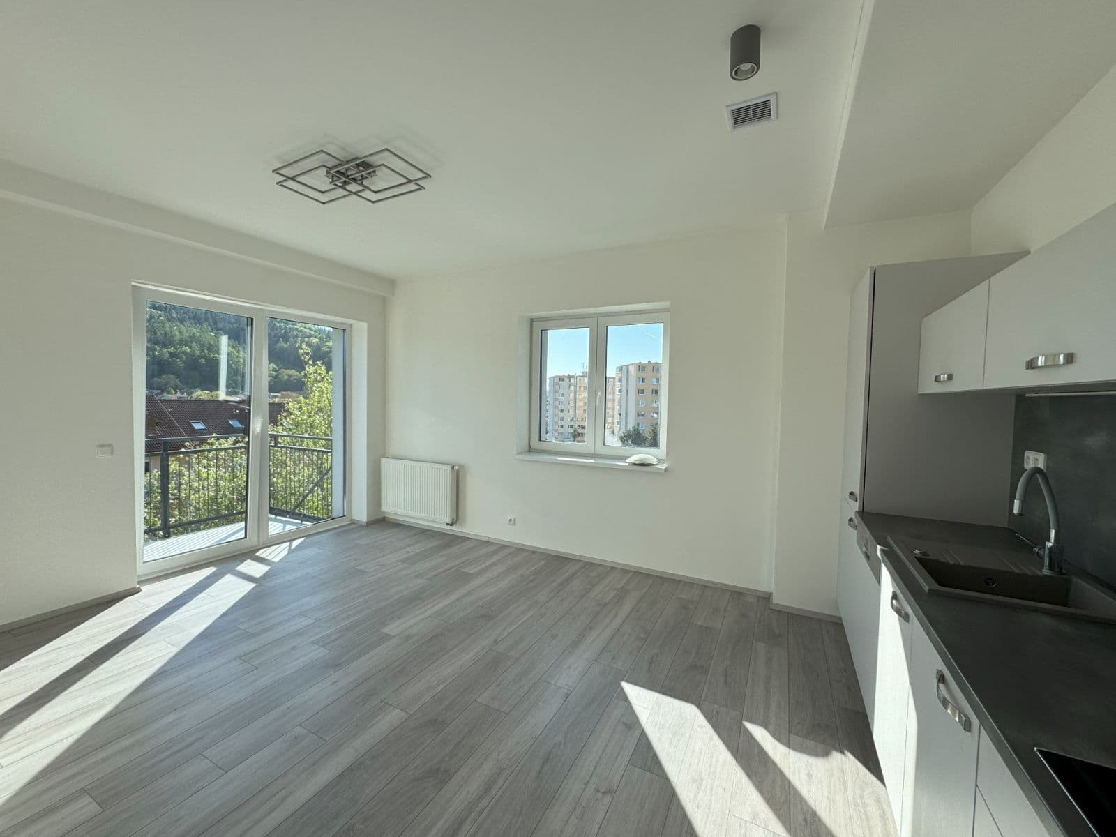 Pronájem bytu 2+kk 46 m², Tyršova, Kuřim, Jihomoravský kraj Pronájem bytu 2+kk 46 m², Tyršova, Kuřim, Jihomoravský kraj