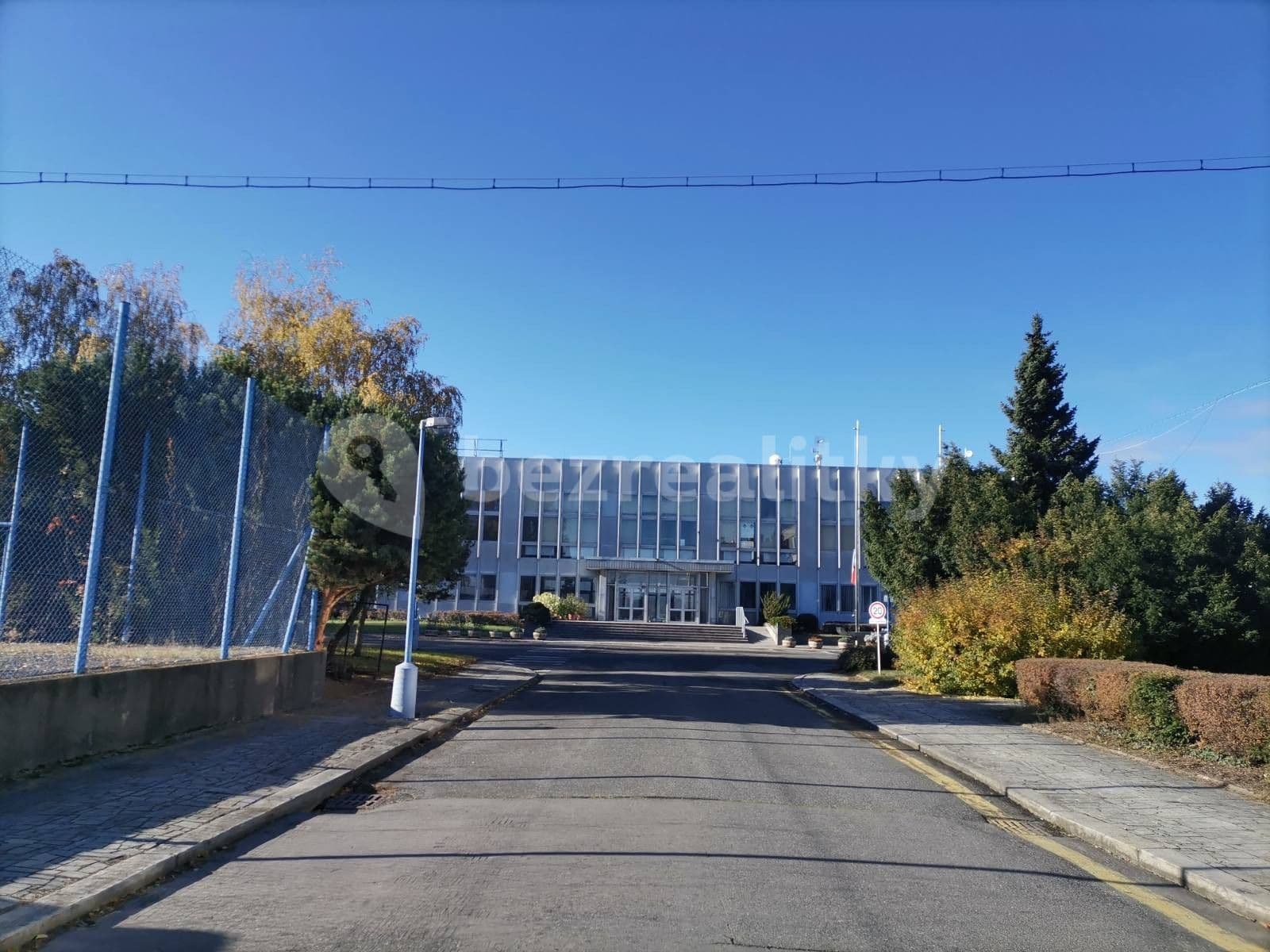 Prodej nebytového prostoru 9.900 m², Za Mototechnou, Praha, Praha Prodej nebytového prostoru 9.900 m², Za Mototechnou, Praha, Praha