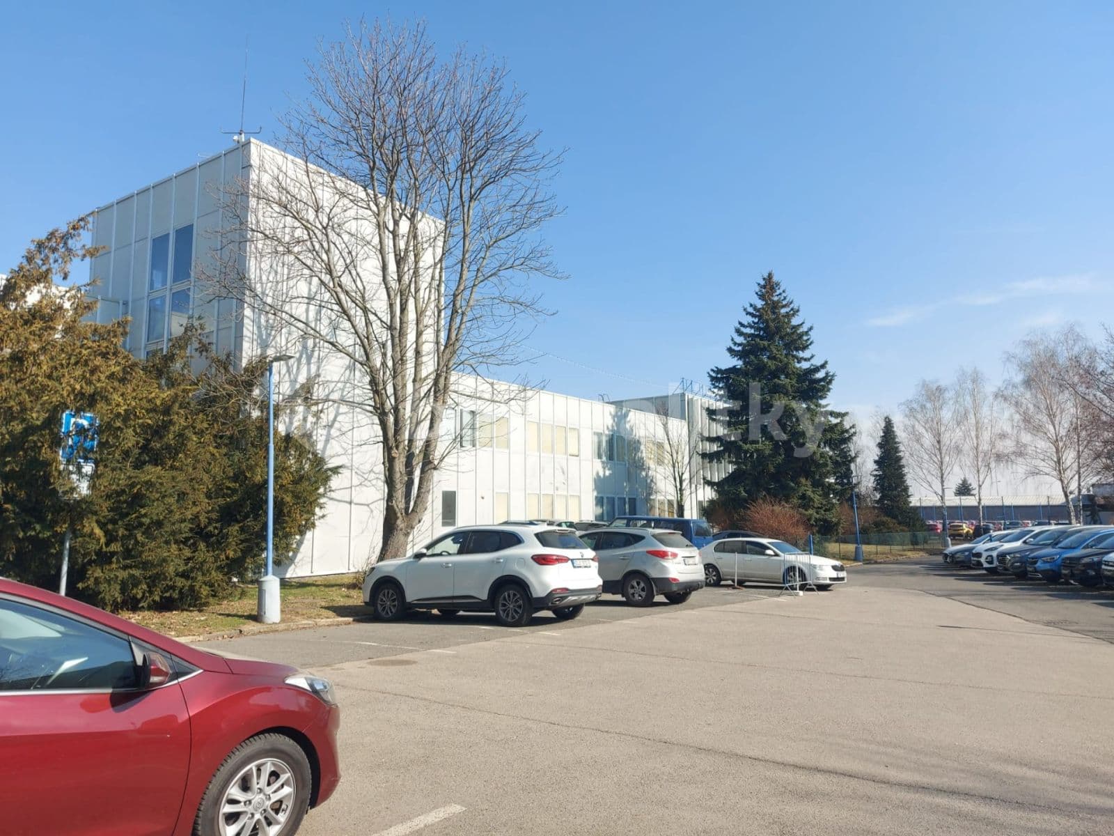 Prodej nebytového prostoru 9.900 m², Za Mototechnou, Praha, Praha Prodej nebytového prostoru 9.900 m², Za Mototechnou, Praha, Praha