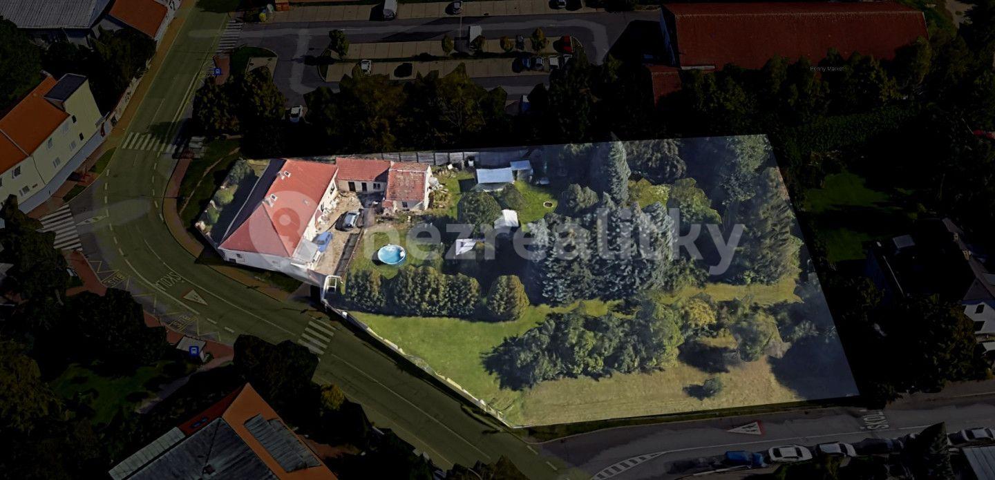 Prodej pozemku 3.519 m², Žalanského, Praha, Praha