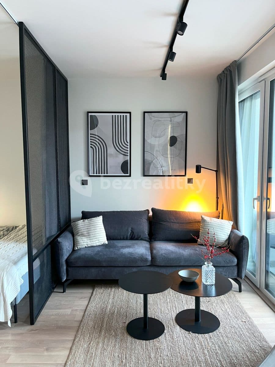 Pronájem bytu 2+kk 38 m², Olgy Havlové, Praha, Praha Pronájem bytu 2+kk 38 m², Olgy Havlové, Praha, Praha