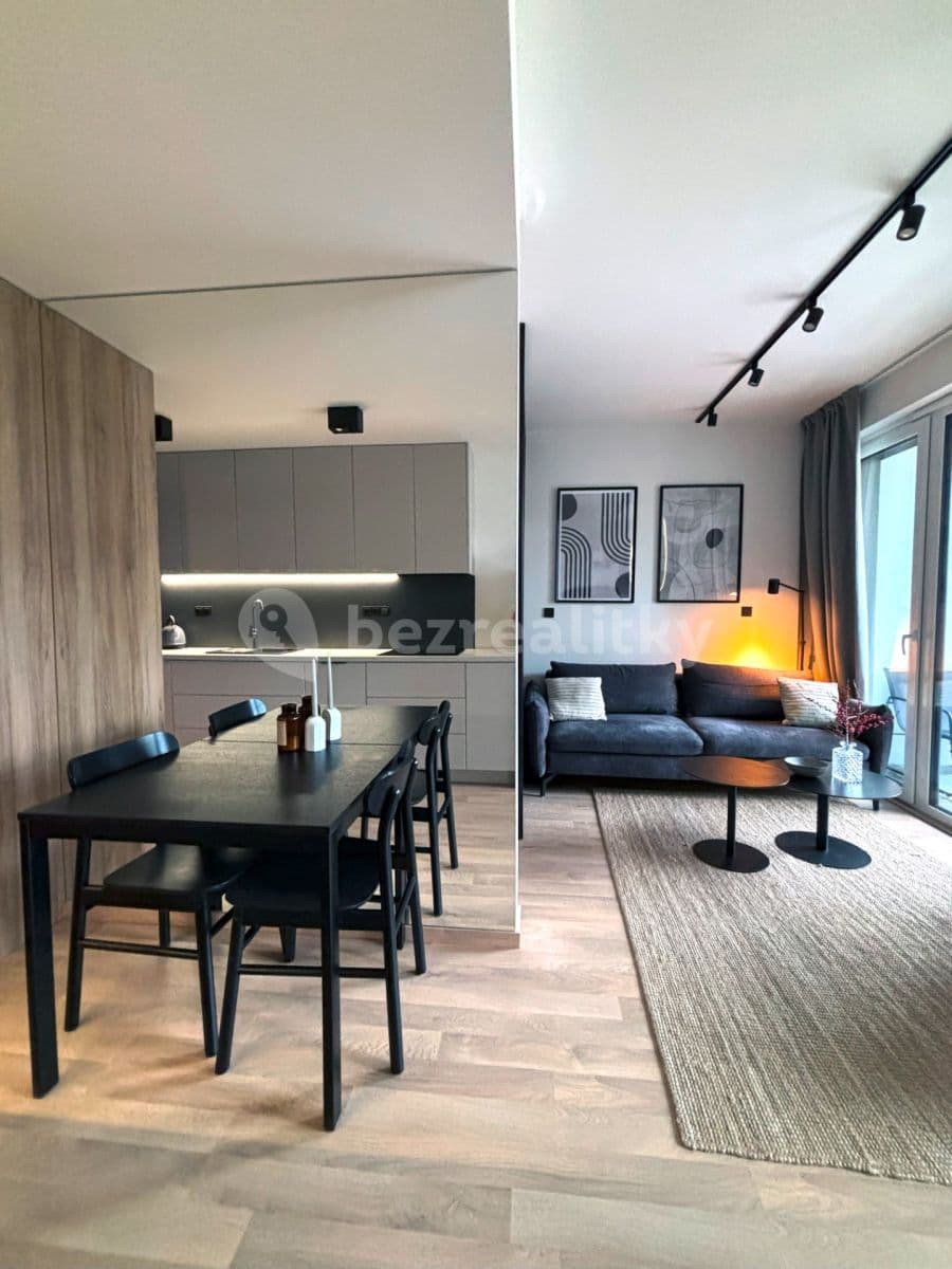 Pronájem bytu 2+kk 38 m², Olgy Havlové, Praha, Praha Pronájem bytu 2+kk 38 m², Olgy Havlové, Praha, Praha
