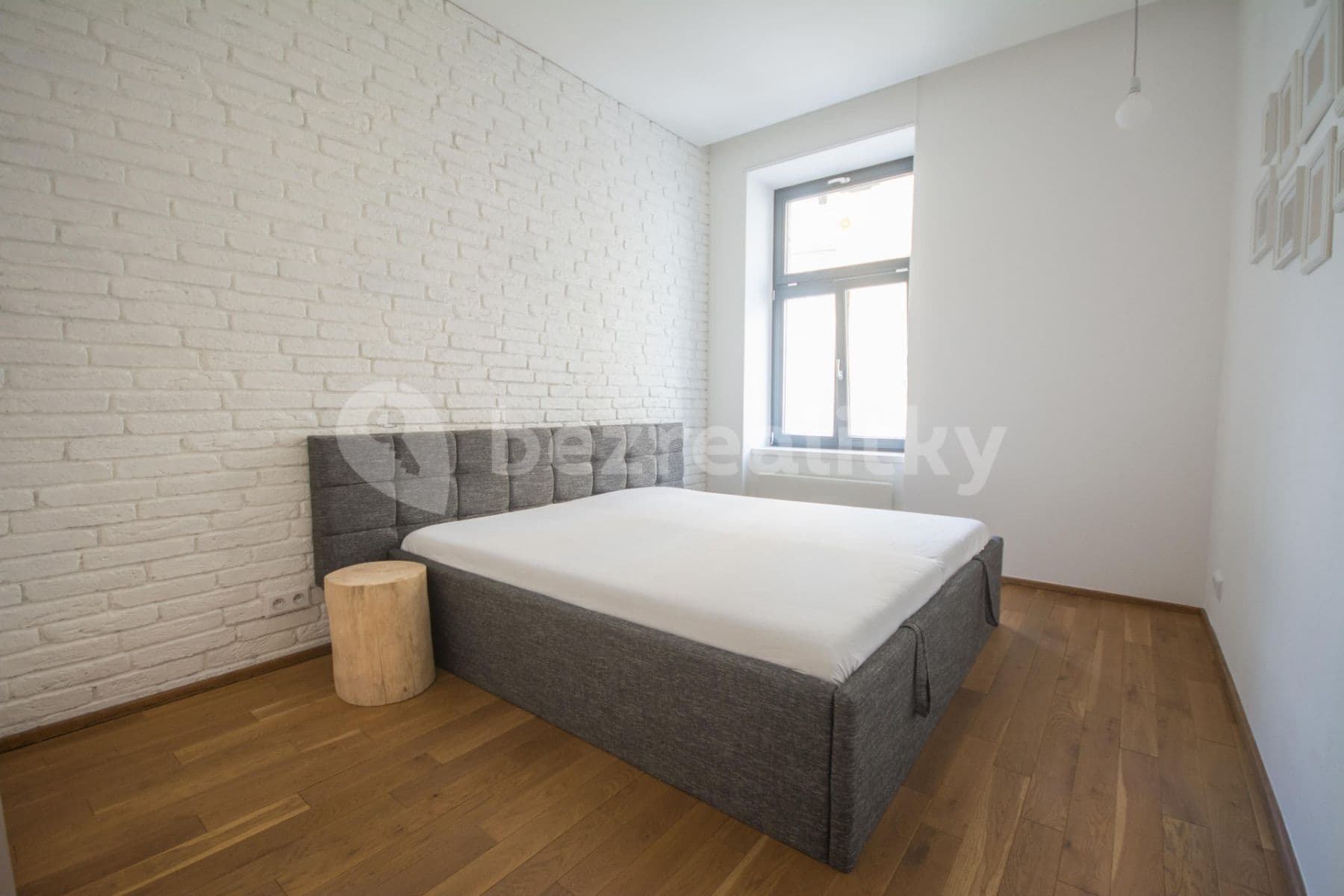 Pronájem bytu 2+kk 60 m², U Studánky, Praha, Praha Pronájem bytu 2+kk 60 m², U Studánky, Praha, Praha