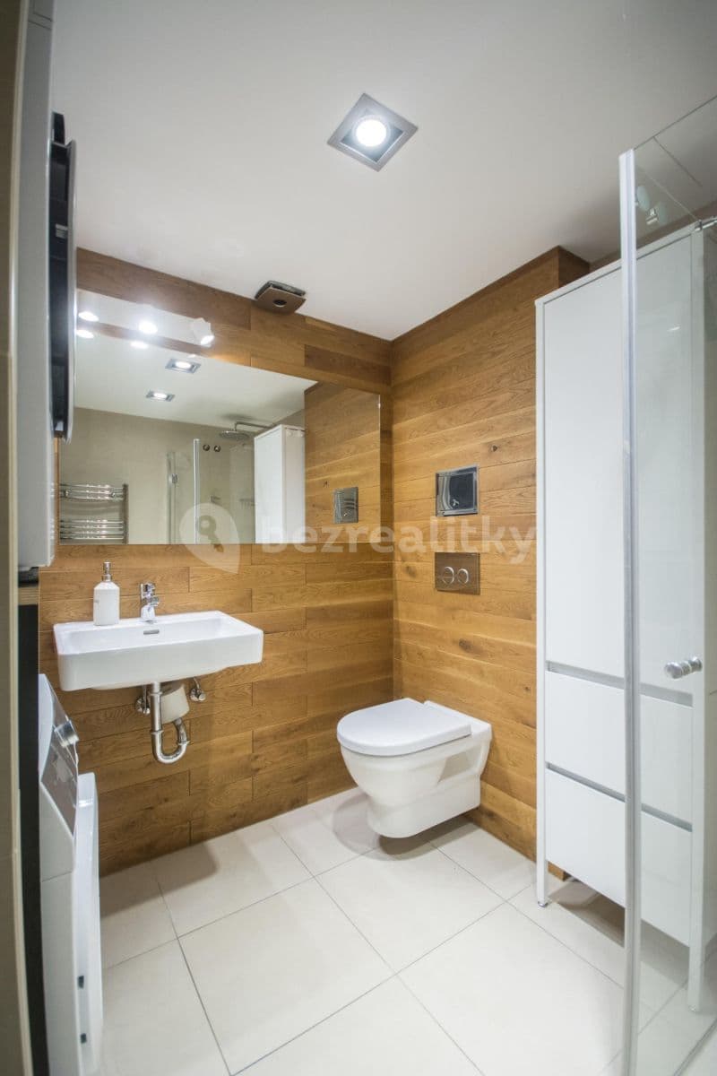 Pronájem bytu 2+kk 60 m², U Studánky, Praha, Praha Pronájem bytu 2+kk 60 m², U Studánky, Praha, Praha