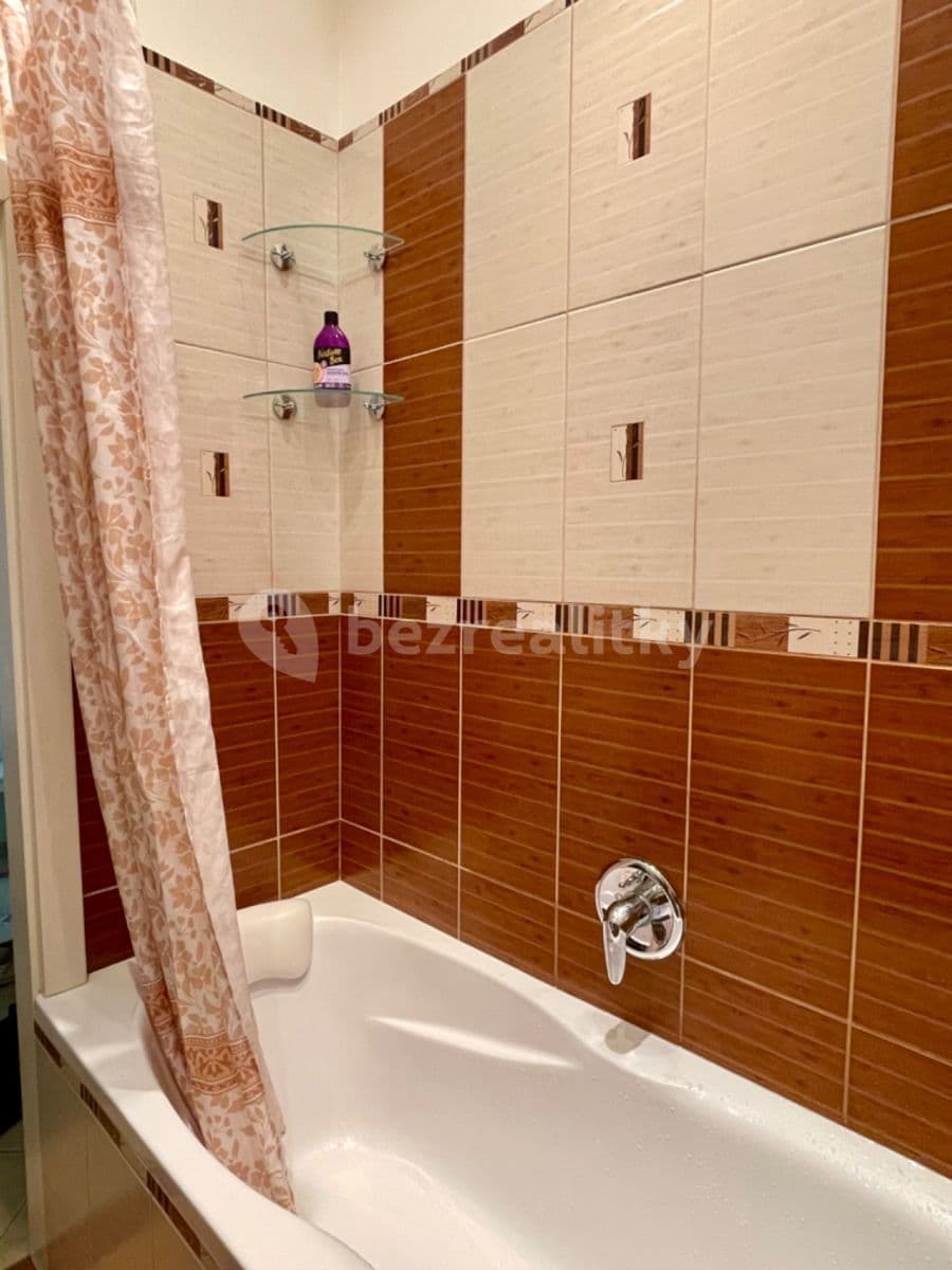 Pronájem bytu 2+kk 56 m², Chodská, Praha, Praha Pronájem bytu 2+kk 56 m², Chodská, Praha, Praha