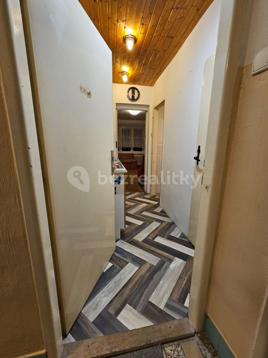 Pronájem bytu 1+kk 28 m², Jeremenkova, Praha, Praha Pronájem bytu 1+kk 28 m², Jeremenkova, Praha, Praha