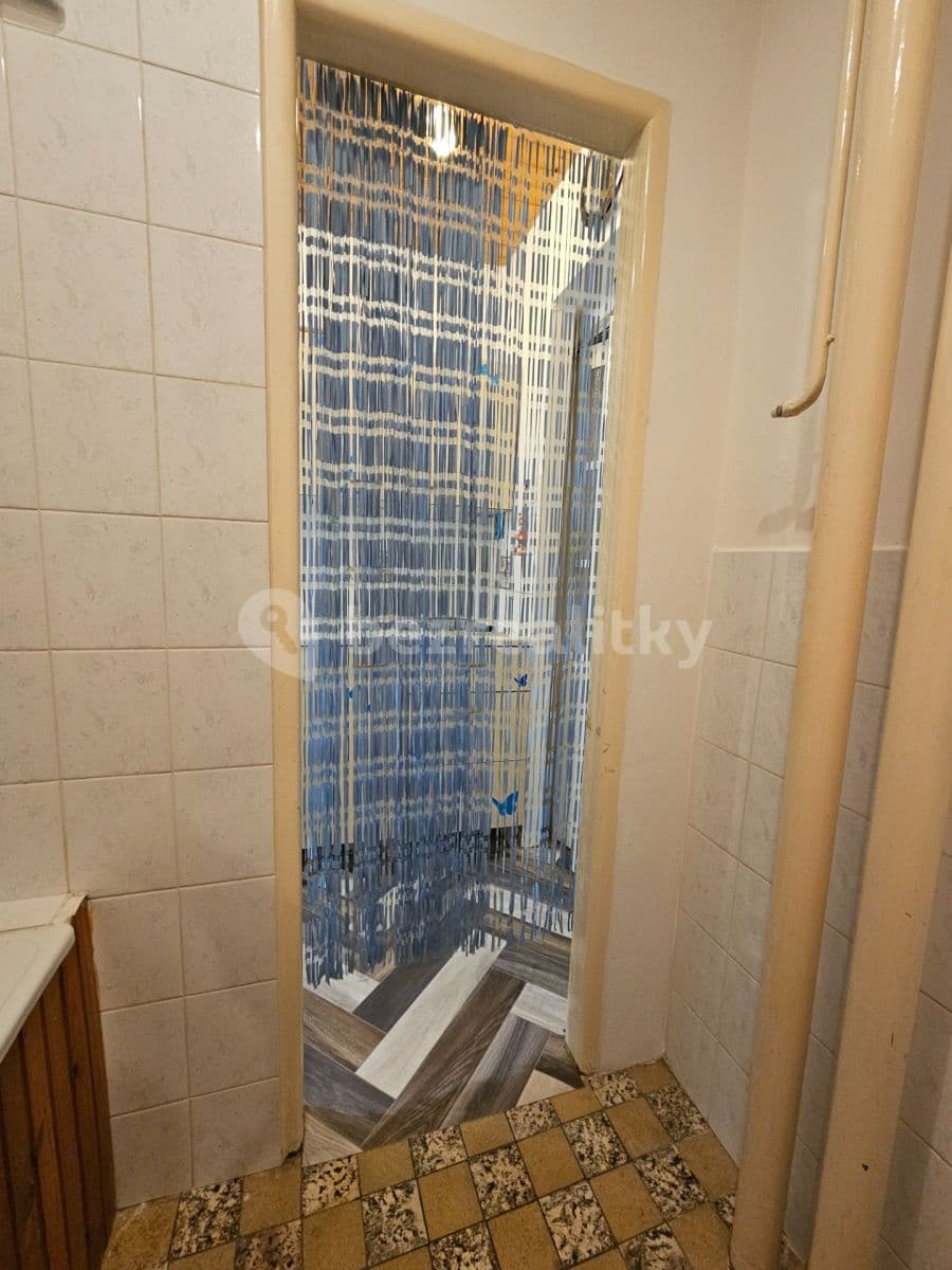 Pronájem bytu 1+kk 28 m², Jeremenkova, Praha, Praha Pronájem bytu 1+kk 28 m², Jeremenkova, Praha, Praha