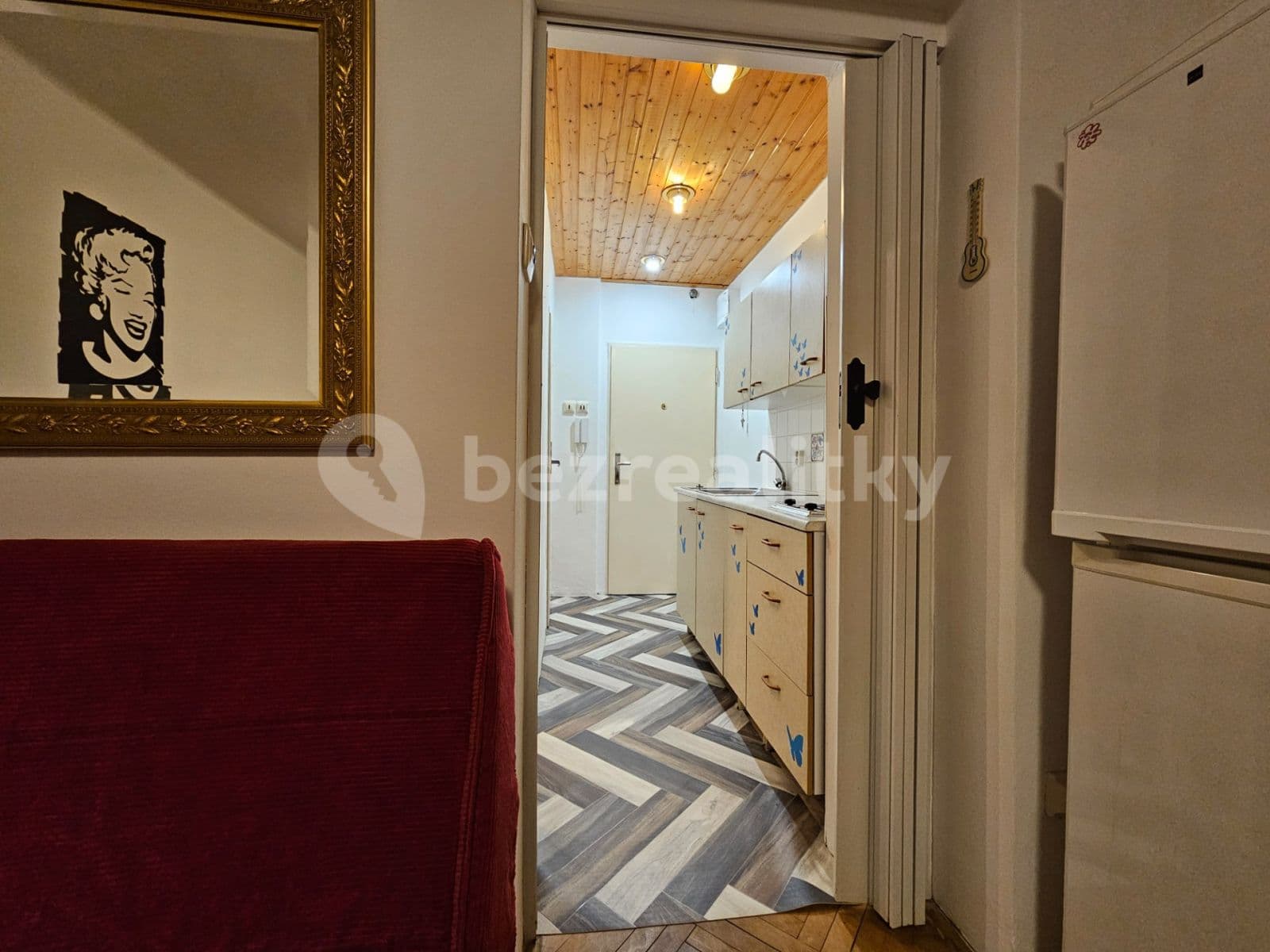 Pronájem bytu 1+kk 28 m², Jeremenkova, Praha, Praha Pronájem bytu 1+kk 28 m², Jeremenkova, Praha, Praha