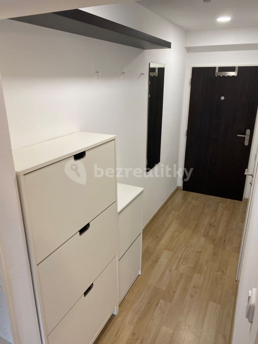 Pronájem bytu 1+kk 24 m², Peroutkova, Praha, Praha Pronájem bytu 1+kk 24 m², Peroutkova, Praha, Praha