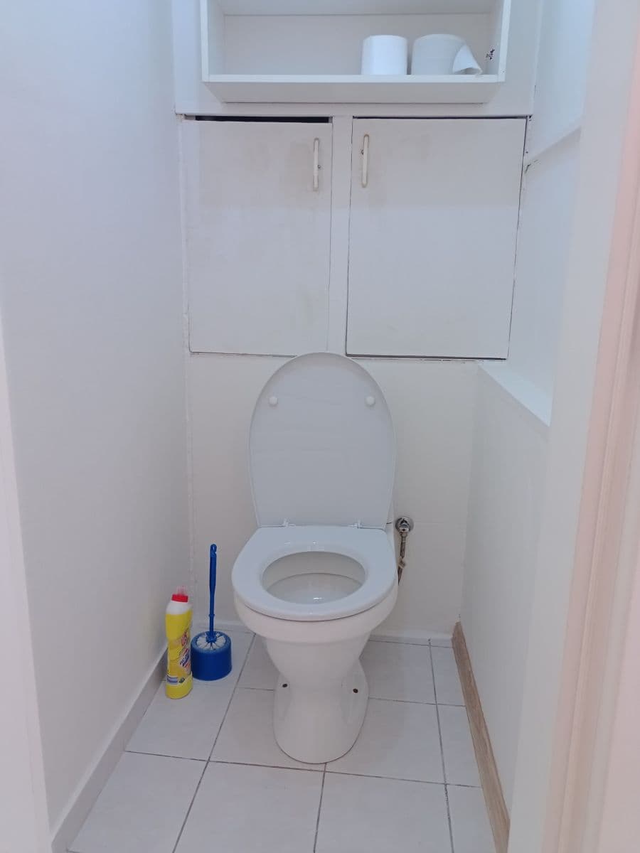 Pronájem bytu 1+1 32 m², Mládeže, Beroun, Středočeský kraj Pronájem bytu 1+1 32 m², Mládeže, Beroun, Středočeský kraj