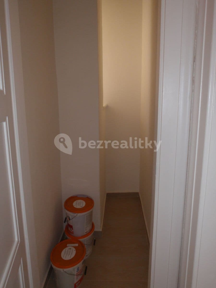Pronájem bytu 3+1 85 m², Milešovská, Praha, Praha Pronájem bytu 3+1 85 m², Milešovská, Praha, Praha