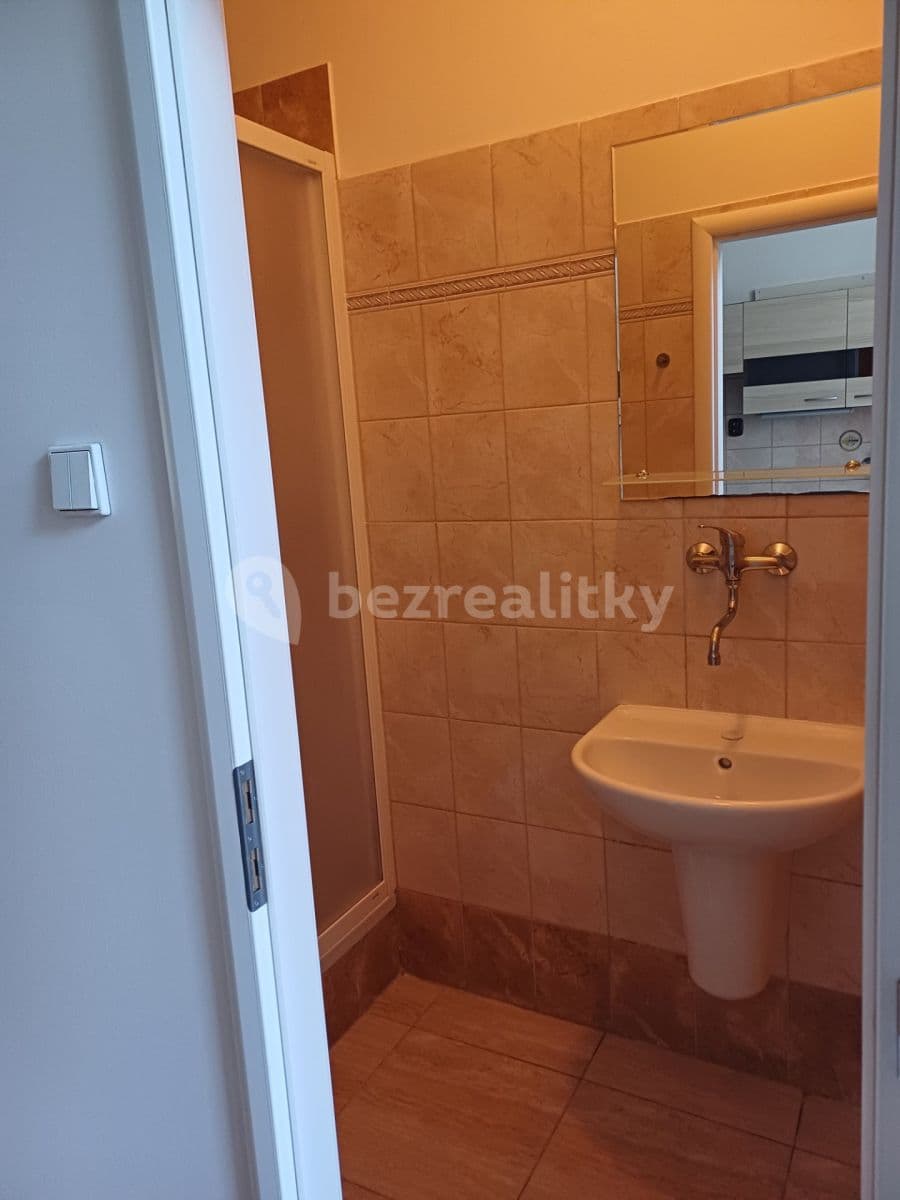 Pronájem bytu 1+1 42 m², Vacínova, Praha, Praha Pronájem bytu 1+1 42 m², Vacínova, Praha, Praha